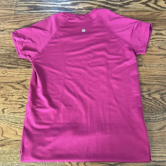 Swiftly Tech 2.0 in Raspberry - Picture 2 of 3